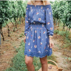 Abercrombie & Fitch Off Shoulder Dress Sz S